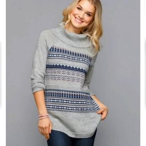 Ricki’s Cowl neck Tunic Sweater! Size M